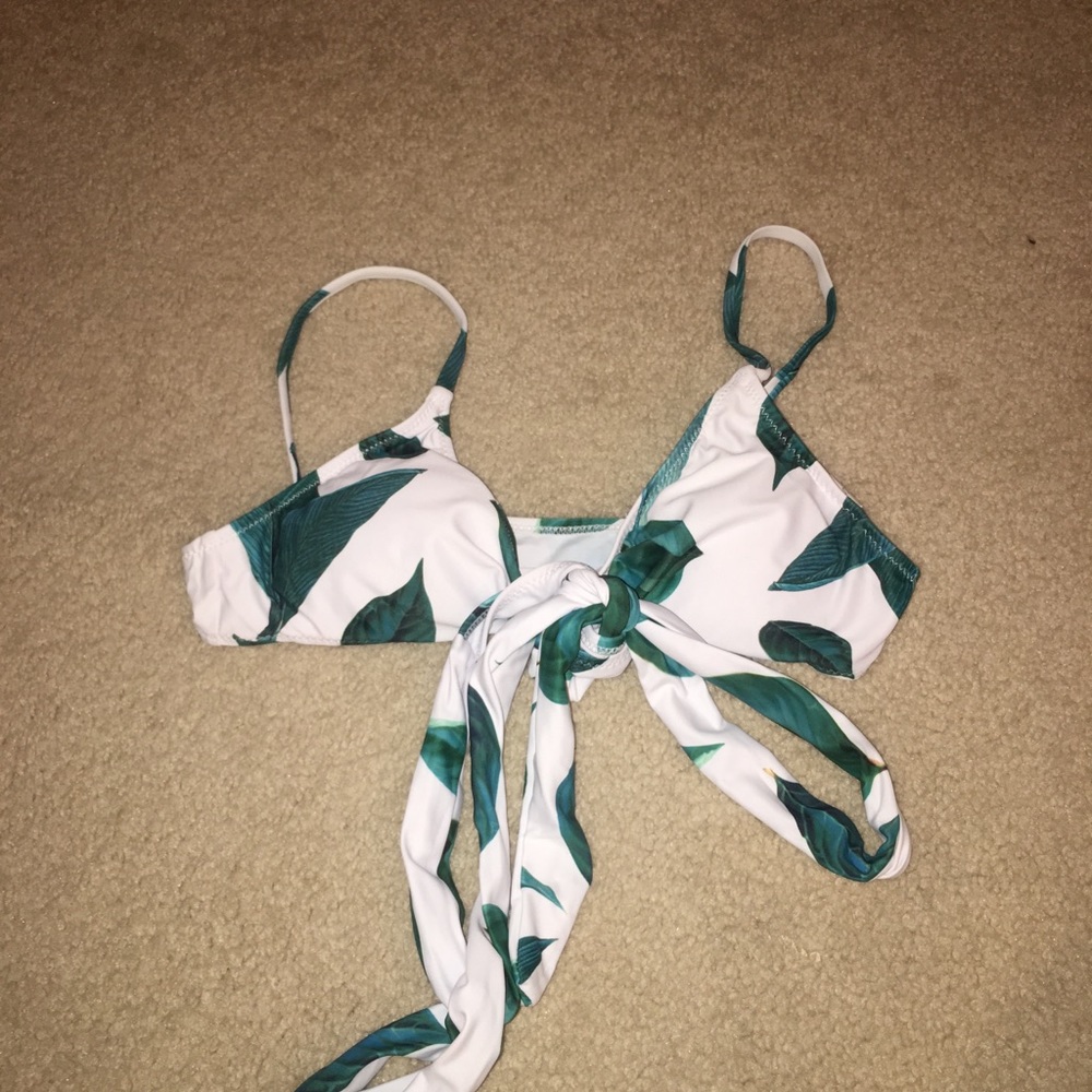 Leaf printed Bathing suit